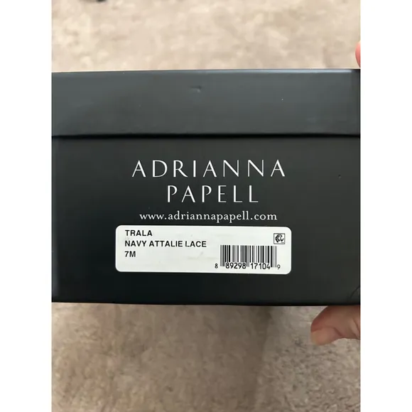 NIB Women's Adrianna Papell Navy Lace Flats Size 7M