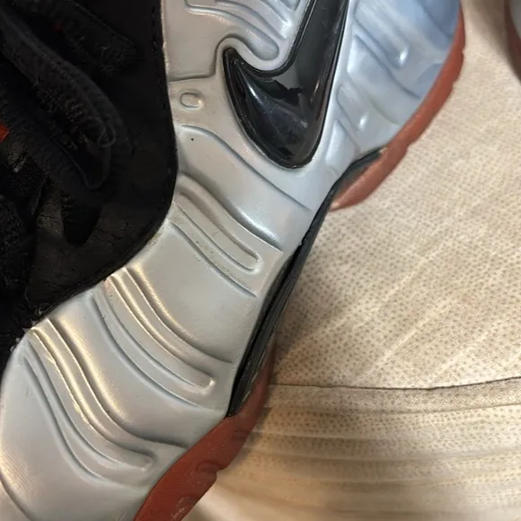 Nike Air Foamposite Pro Crimson 624041-016
