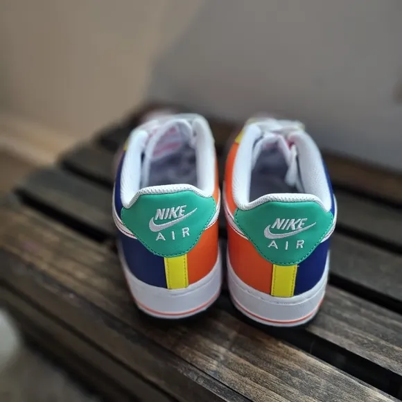 Nike Air Force 1 Low LV8 Sneakers
