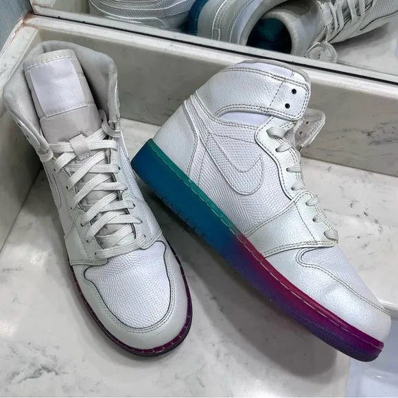 Nike Air Jordan 1 ‘Gradient Sole” 8Y 8 Women's White High-Top Sneakers