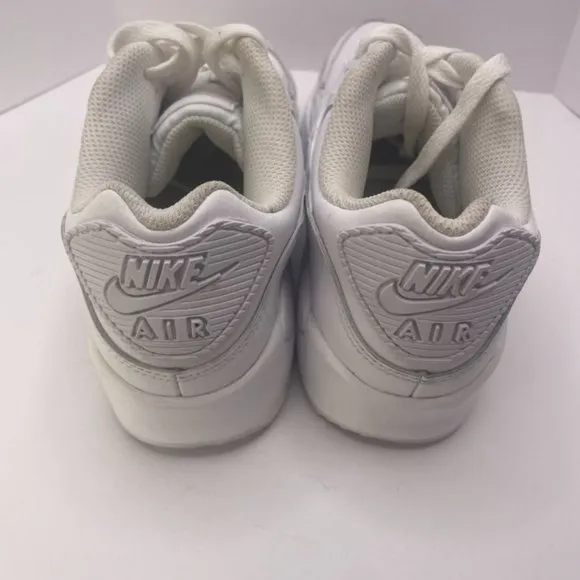 Nike Air Max White Sneakers CD6864-100‎ Size 6.5Y Women's 8