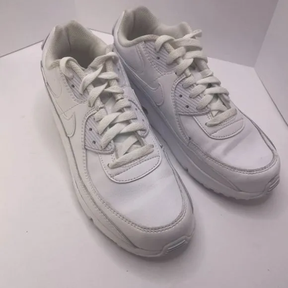 Nike Air Max White Sneakers CD6864-100‎ Size 6.5Y Women's 8