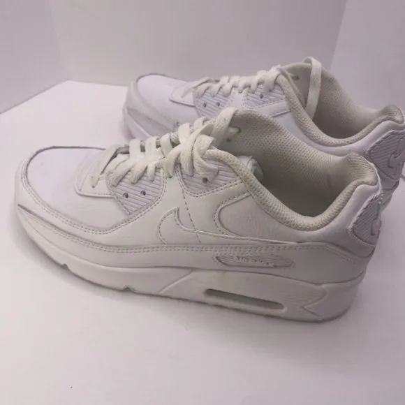 Nike Air Max White Sneakers CD6864-100‎ Size 6.5Y Women's 8