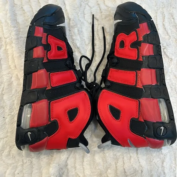 Nike Air More Uptempo '96 Black and University Red sneakers boy 7 years NWOB