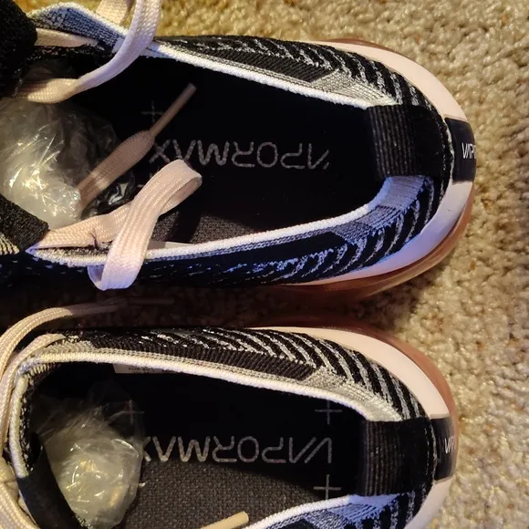 Nike Air Vapormax 3.0 Women's Black/White/Pink/Gold Flyknit Sneakers Sz 9