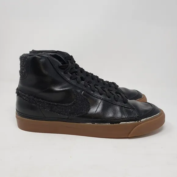 Nike Blazer mid sneakers black leather embroidered swoosh gum sole size 9