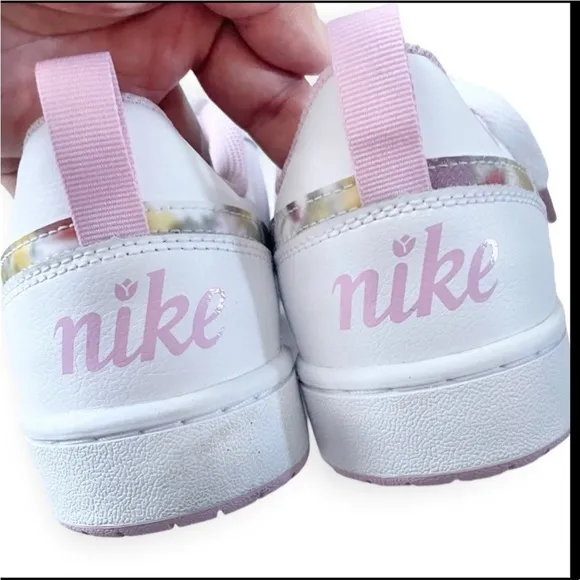 Nike Court Borough Low 2 Floral swoosh All Day Play sneakers size 8 casual girly