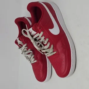 NIKE Court Vision Low Men’s Sneakers Gym Red/White Size 9.5