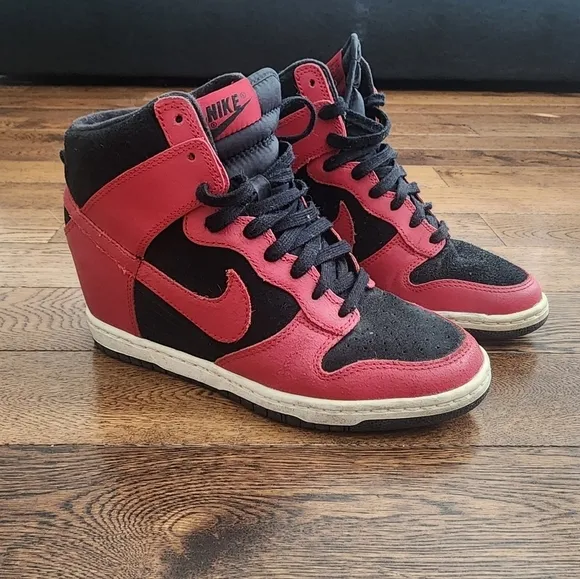 Nike Dunk Sky High Bred Hidden Wedge Released 2012 Womens size 7.5