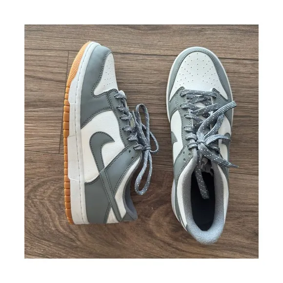 Nike Dunks.