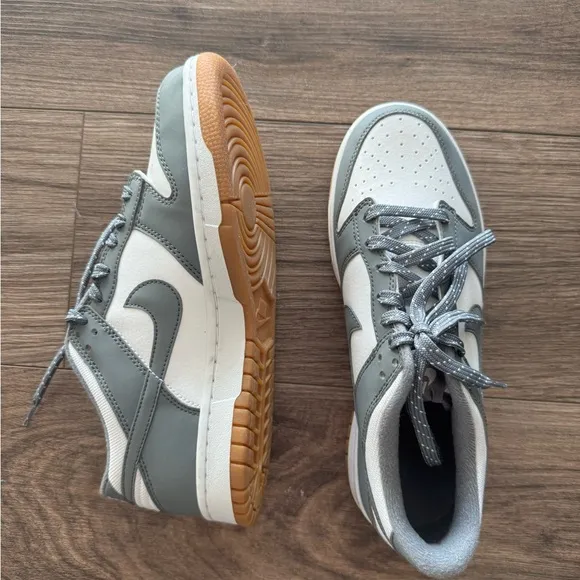 Nike Dunks.