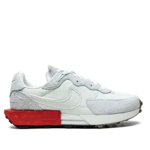 Nike Fontanka Waffle low-top sneakers | size 10