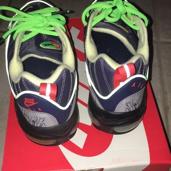 Nike, junior sneakers, size 7