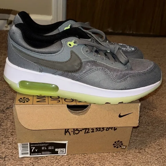 Nike Kids Air Max Sneakers - Grey and Green