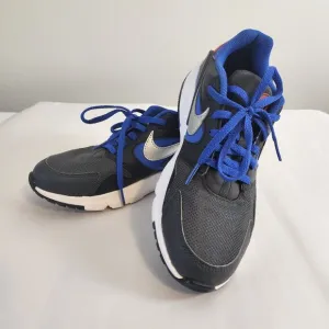 Nike Kids LD Victory Anthracite/ metallic silver sneakers.