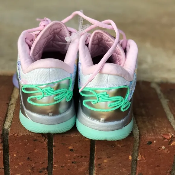Nike Monopoly x Lebron 22 QS ‘Currency’ Size 10.5