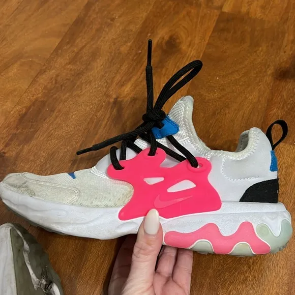 Nike Presto React White Blue and pink