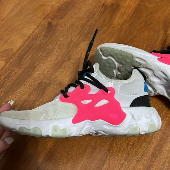 Nike Presto React White Blue and pink
