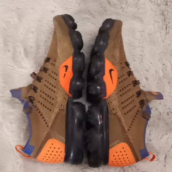 Nike  Rare Air VaporMax Fly Knit 2 Golden Beige Racer Blue Orange