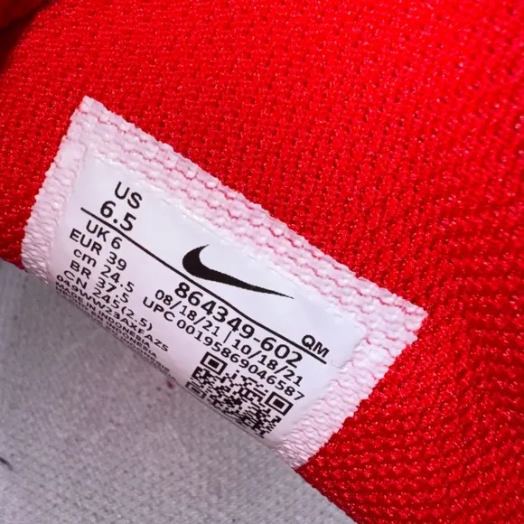 Nike SB Zoom Blazer Mid Shoe Red High-Top Sneakers