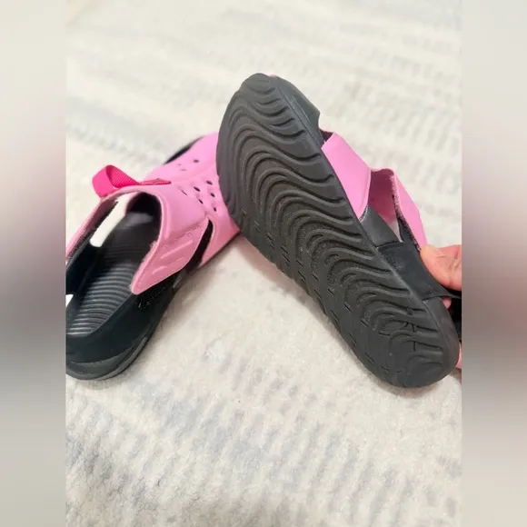 Nike Sunray Protect 2 Sandals PS 2Y Pink Black Girls Water