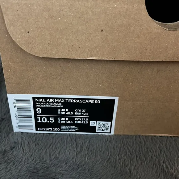 Nike White and Black Sneakers Air max 90 Terrascape