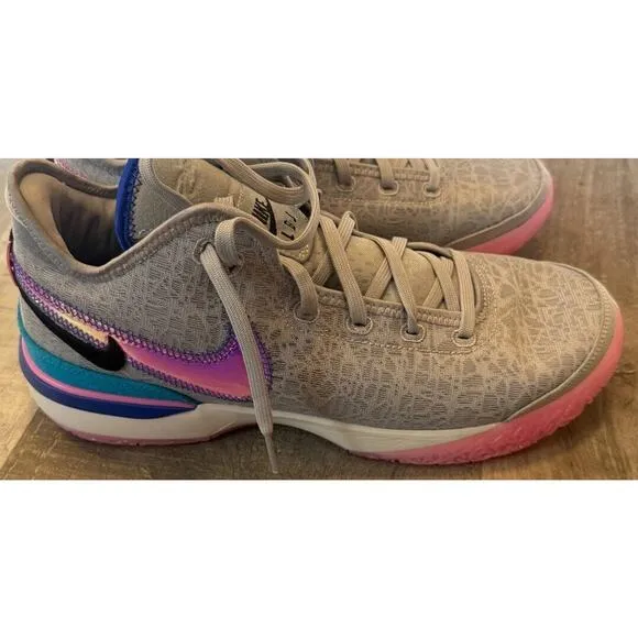 Nike Zoom LeBron NXXT Gen Sneakers Shoes Mens Size 13 Gray Rubber Sole Lace Up