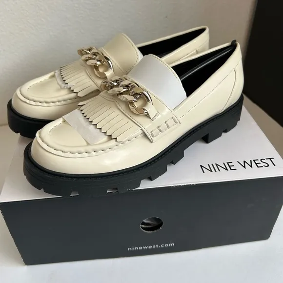 Nine West Andme Ivory Women’s Loafers Size 8