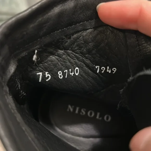 Nisolo Amalia All Weather Black Leather Boots Lace Up 7.5
