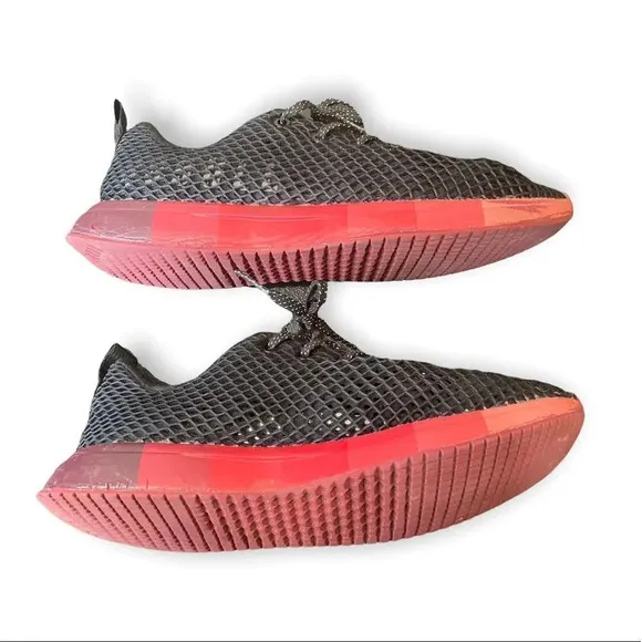 NOBULL Black Gradient Mesh Runner Sneakers Red Ombre Sole Mens 10