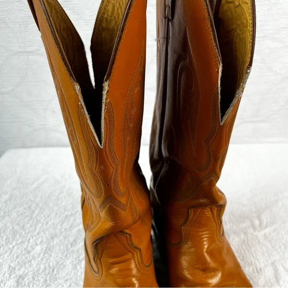 Nocona Vintage Western Cowboy Boots Mens 8D Tan Leather Altered and Stained boot