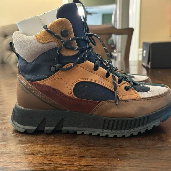 NWB Men’s Sorel MAC Hill Lite Trace Waterproof hiking  boots (7)