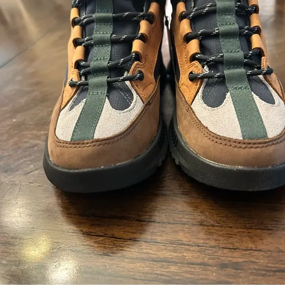 NWB Men’s Sorel MAC Hill Lite Trace Waterproof hiking  boots (7)