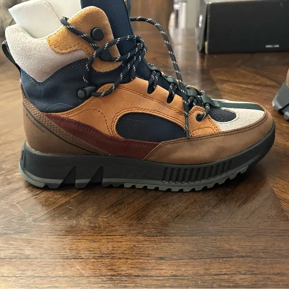 NWB Men’s Sorel MAC Hill Lite Trace Waterproof hiking  boots (7)