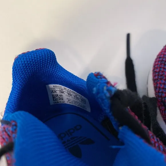 NWOB Adidas swift run sneakers - toddler 4K