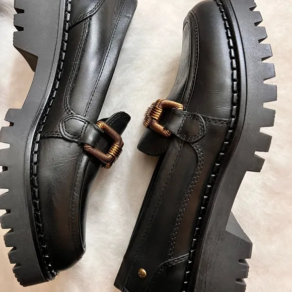 NWOB AVILESPlatform Leather Loafers Size 36