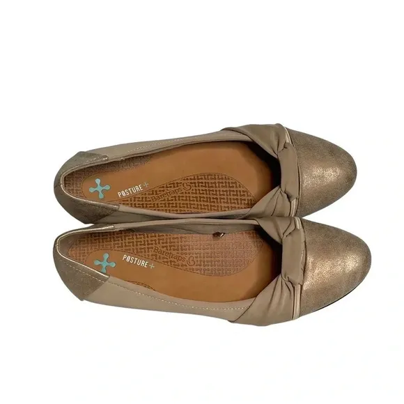 NWOB BareTraps | Hidden Heel Mitsy Flats Slip On Flats Posture Beige