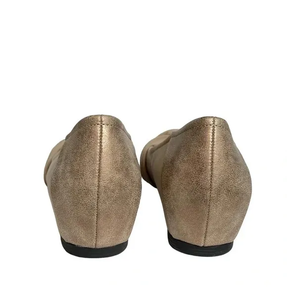 NWOB BareTraps | Hidden Heel Mitsy Flats Slip On Flats Posture Beige