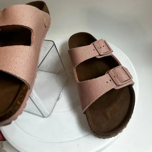 NWOB Kids Birkenstock Arizona Vegan Pink Textile Strap Sandal Sz US 1-1.5 EU 32