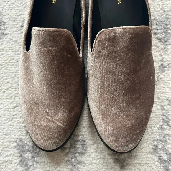 NWOB MARC FISHER Traycee Velvet Loafer