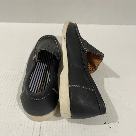 NWOB Men’s Black Loafers Slip On Shoes Set Of 2 Size 9 US NEW!