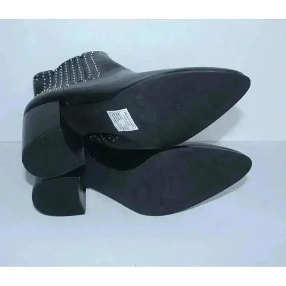 NWOB Steve Madden Jaclyn Black W/ Studs Pull On Bootie 3&quot; Heel Women Shoe 8.5 M