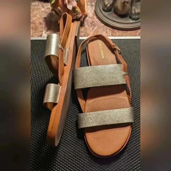 NWOT Cole Haan Flynn Sandals Size 7.5