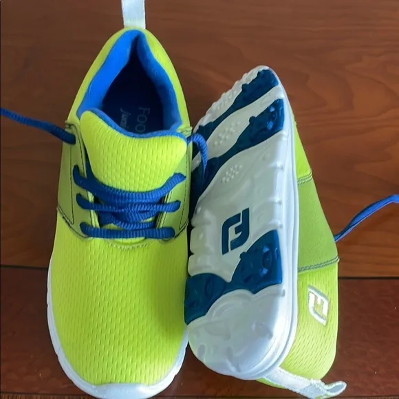 NWOT FootJoy Green and Blue Golf Sneakers Lightweight Mesh