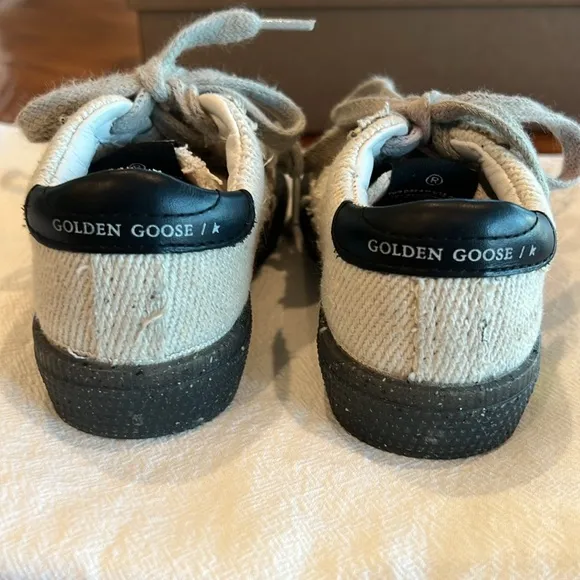 NWOT Golden Goose Toddler Sneakers size 20