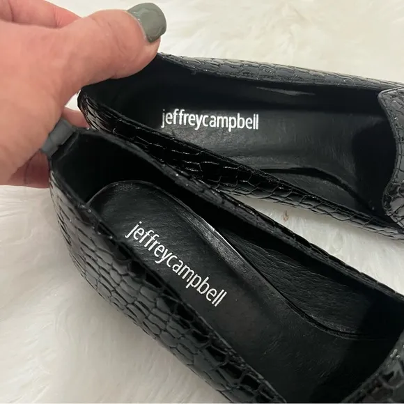 NWOT Jeffrey Campbell Viona flats black  patent Croc  Flats Slip On 7.5