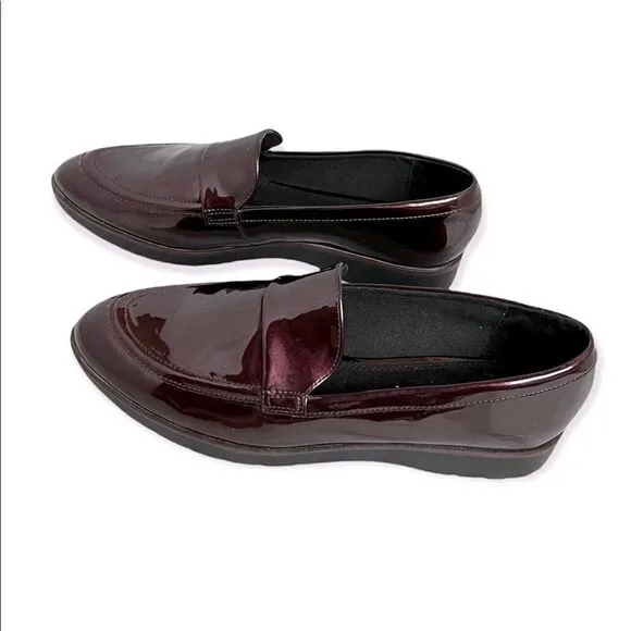 NWOT Kelly &amp; Katie Maroon Patent Leather Slip-on Loafer Size 9.5