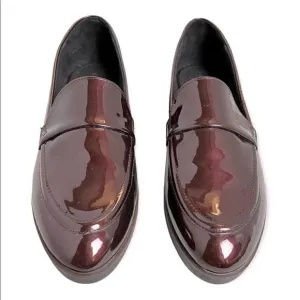 NWOT Kelly &amp; Katie Maroon Patent Leather Slip-on Loafer Size 9.5