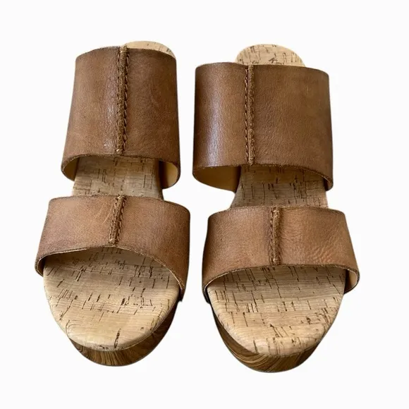 NWOT Kork-Ease Darra Platform Tan Sandals – Sz 10M