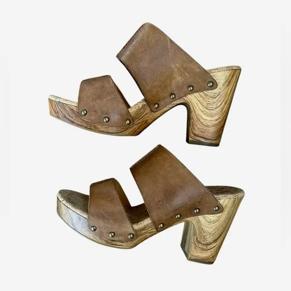 NWOT Kork-Ease Darra Platform Tan Sandals – Sz 10M